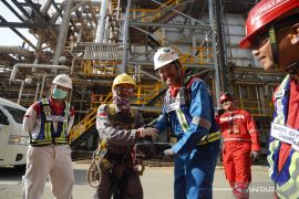 Dirut KPB turun ke kilang, sapa pekerja, dan ingatkan keselamatan