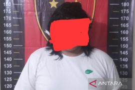 Pemuda di Bekasi diamankan polisi akibat tanam ganja