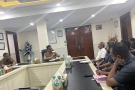 Gubernur Maluku minta Pertamina bangun depot BBM di Kabupaten MBD untuk kelancaran distribusi