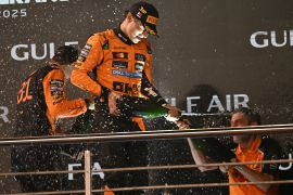 Oscar Piastri juarai Formula 1 Bahrain, Verstappen finis ke enam