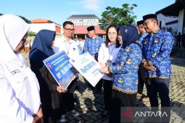 Pemprov Gorontalo beri santunan duka kepada ahli waris personel BPBD