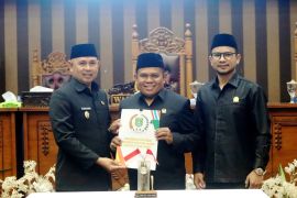 DPRD Tanah Bumbu setujui Raperda riset dan inovasi daerah jadi Perda