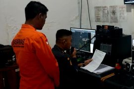 Tim sar gabungan cari dua nelayan hilang di perairan Anambas