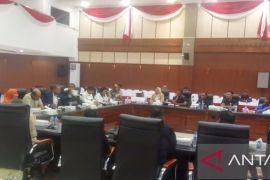 Anggota  DPR harapkan Maluku jadi embarkasi haji penuh Zona Timur II