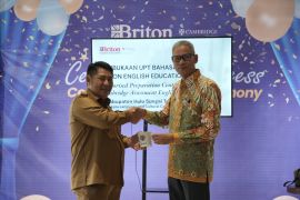 Bupati HST-Briton English Education canangkan bangun UPT Bahasa
