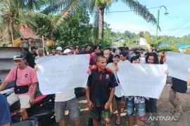 Pemkab Mukomuko minta klarifikasi kades langgar etik