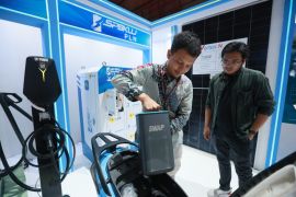 PLN dorong Green Future kendaraan listrik di Indonesia lewat IIMS 2025