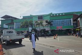 Pj Gubernur Papua minta RSUD Jayapura kembangkan pengelolaan BLUD