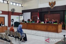 Fakta Sidang: Teller bank BUMN di Palembang korupsi uang kas untuk umrah senilai Rp5,2 miliar
