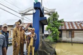 Kalsel kemarin dari  darurat sampah hingga SAKIP
