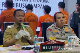 Polisi tangkap dua mantan THL DLHK pelaku pungli iuran sampah, bisa raup hingga Rp70 juta