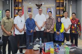 Kotabaru Regent proposes Sekolah Rakyat to Social Affairs Ministry