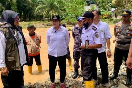 Donggala mulai normalisasi sungai di Banawa Tengah usai banjir