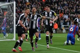 Newcastle naik ke peringkat tiga setelah libas Ipswich Town 3-0