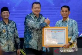 Pemkot Banjarmasin raih tiga penghargaan pelayanan publik