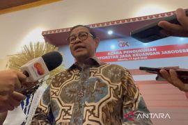 Pramono gratiskan transportasi publik bagi wanita di Hari Kartini