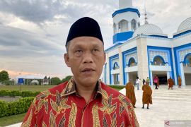Jamaah calon haji Embarkasi Batam mulai diberangkatkan pada 2 Mei 2025