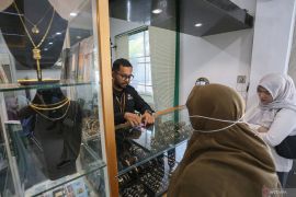 Fenomena borong Emas berlanjut, FOMO atau rasional?