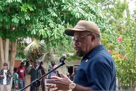 Bupati Jayapura: Pendidikan fondasi membangun daerah