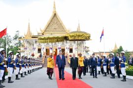  China-Kamboja jadi teladan kesetaraan, kepercayaan, dan kerja sama saling menguntungkan  antara dua negara dengan skala berbeda
