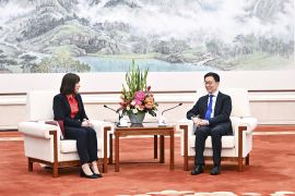 Menkeu Inggris sebut pemutusan hubungan dengan China "sangat bodoh"