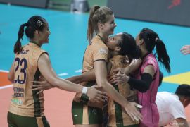 Hasil Final Four Proliga hari ini: Gresik Petrokimia jaga asa ke grand final seusai kalahkan PLN