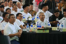 Reuni Akbar Kalam UIN Walisongo: Sinergi, spirit bangun almamater, hingga Komeng