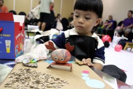 Lomba menghias telur untuk memeriahkan Paskah