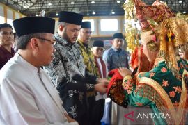 Wako dan Wawako Padang hadiri Halal bi Halal Kerukunan Keluarga Luak Agam