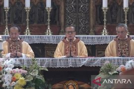 Uskup Agung Jakarta: Paskah momen berbakti dengan membantu yang lemah