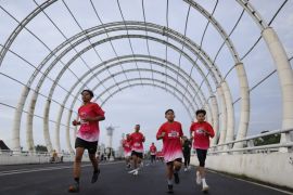 Smartfren Fun Run 2025 dorong gaya hidup sehat dan produktif