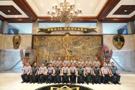 Siswa Sespimti Polri kuliah lapangan di Kodam Udayana