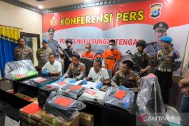 Polres HST ungkap motif dua pembobol sekolah dan kantor pemerintahan