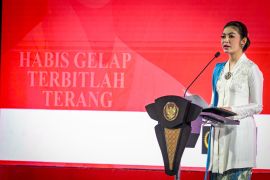 Selvi Gibran tegaskan peran perempuan dan Gen Z menuju Indonesia Emas