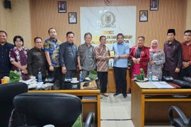 DPRD Kalteng pelajari sistem Pansus LKPj di DPRD Kalsel