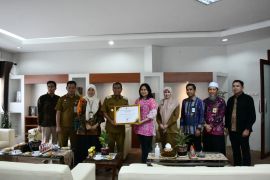 HSS raih penghargaan penyaluran dana desa terbaik