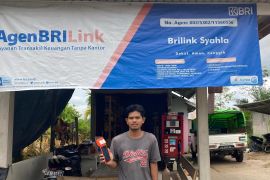 Peran nyata Laku Pandai di batas negeri menjadi "pahlawan" inklusi keuangan