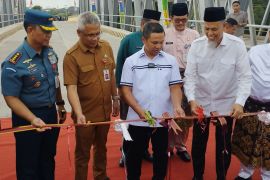 Gubernur Riau resmikan Jembatan Duplikat Sei Masjid senilai Rp30 M di Dumai