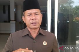 Ketua DPRD Bangka Tengah sikapi pembangunan TPST senilai Rp34 miliar