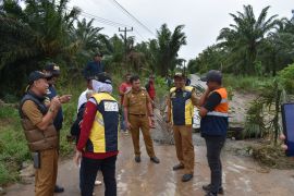 BMBK Lampung perbaiki gorong-gorong terdampak longsor ruas Gunung Sugih-Padang Ratu