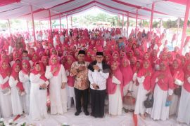 Ribuan warga hadiri pengajian Muslimah Dambaan di Dolok Masihul