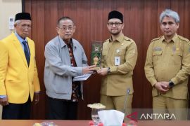 Pemkab Aceh Barat gandeng IPB dan UTU kembangkan aneka potensi daerah