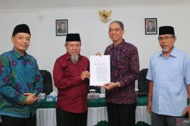 UMMAT resmi terima sk pendirian Fakultas Kedokteran