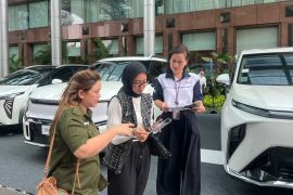 BRI Finance dukung kemandirian finansial perempuan Indonesia lewat KKB