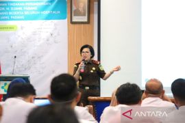 Kajati Sumbar beri edukasi anti perundungan di RSUP M Djamil