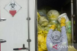 Polres Karawang masih dalami temuan limbah medis di area permukiman warga