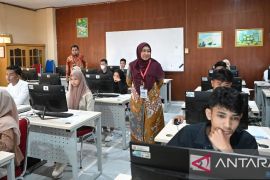 Hari pertama UTBK SNBT di Unri, 2.200 peserta ikuti ujian dengan lancar