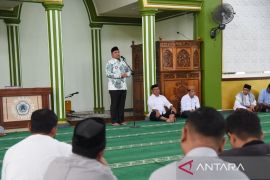 UNG melaksanakan doa bersama untuk mahasiswa korban musibah KKN Dunggilata
