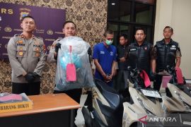 Polisi imbau warga gunakan kunci ganda sepeda  motor hindari pencurian