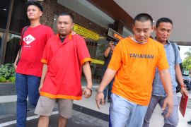 Polresta Bandarlampung tangkap komplotan ganjal ATM